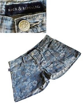 🐕🎸Rock & Republic 4 LOLITA Blue Floral Print Denim Shorts - GPC